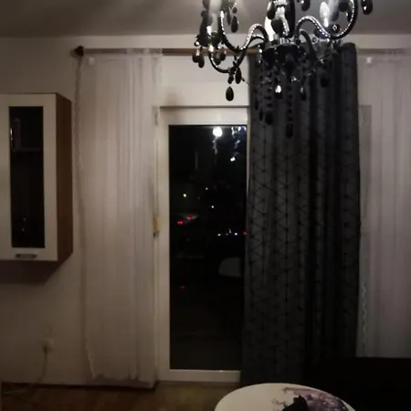 Remarkable 1-bed In Апартаменты Сплит